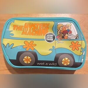 Wet n Wild: Limited Edition Mystery Machine Glow-in-the-Dark Bag